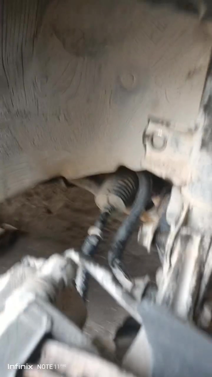 عنوان النجف حي الصناعي محلات الملعب خلف ملعب الكوفه ***********
