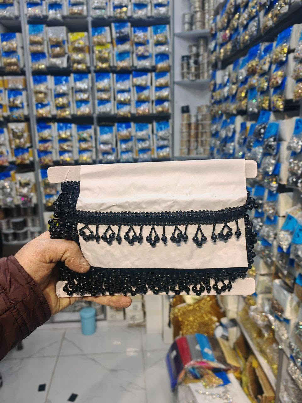 الجديد يمنه مايخلص توفر كيبور خرز هندي اسود اشكال واحجام مختلفه  خرازيه وكماليات علاء حديد 
العنوان بابل الحمزه الغربي سوق الذهب ..مقابيل صيدليه ابتسام الصفار.. للتواصل واتساب ***********.. ‏‪***********‬‏
توجد خدمه توصيل 
متابعه للبيج 
المايشتري بس خل يتفرج

