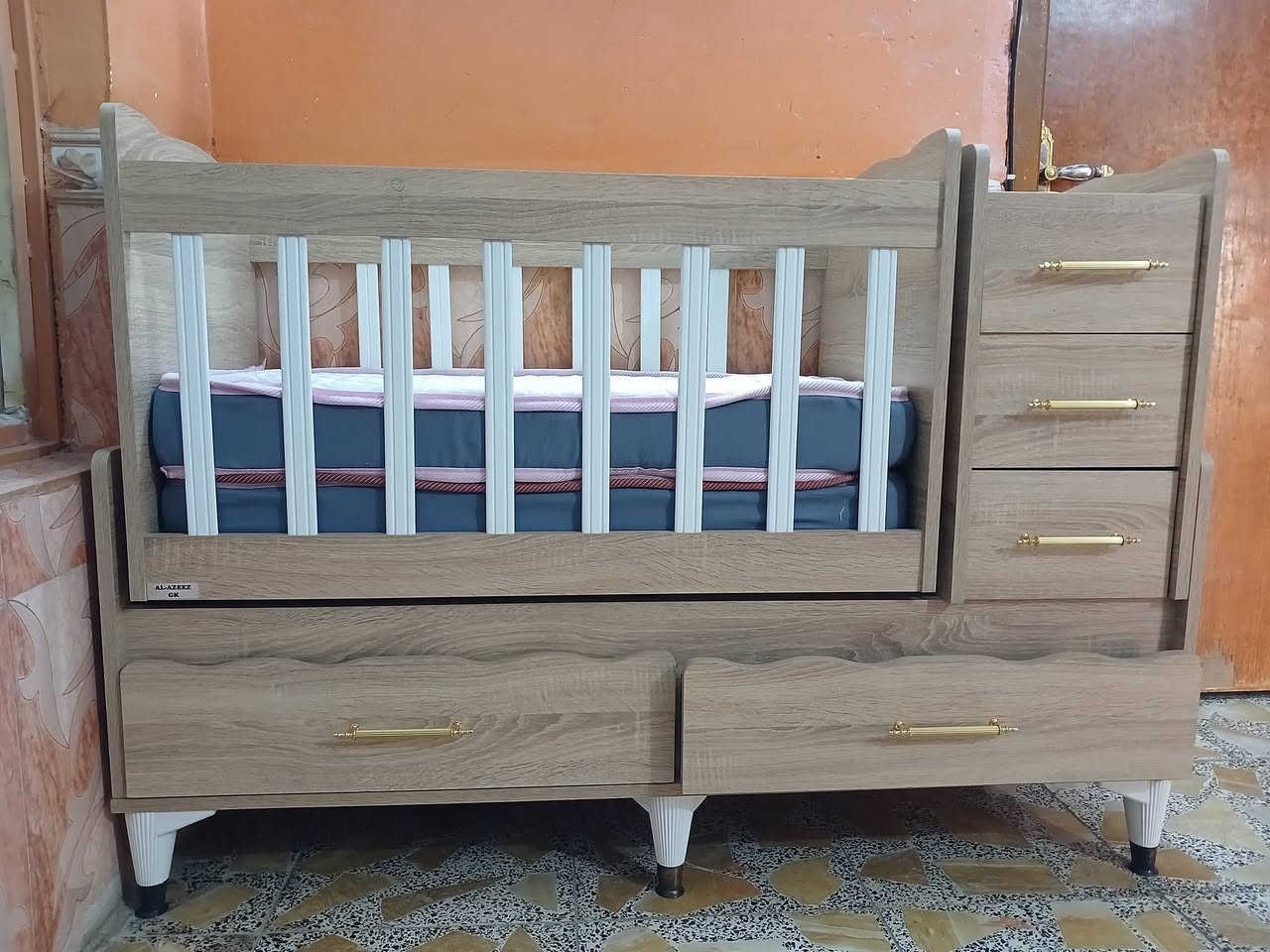 كاروك للبيع السعر 150
***********
