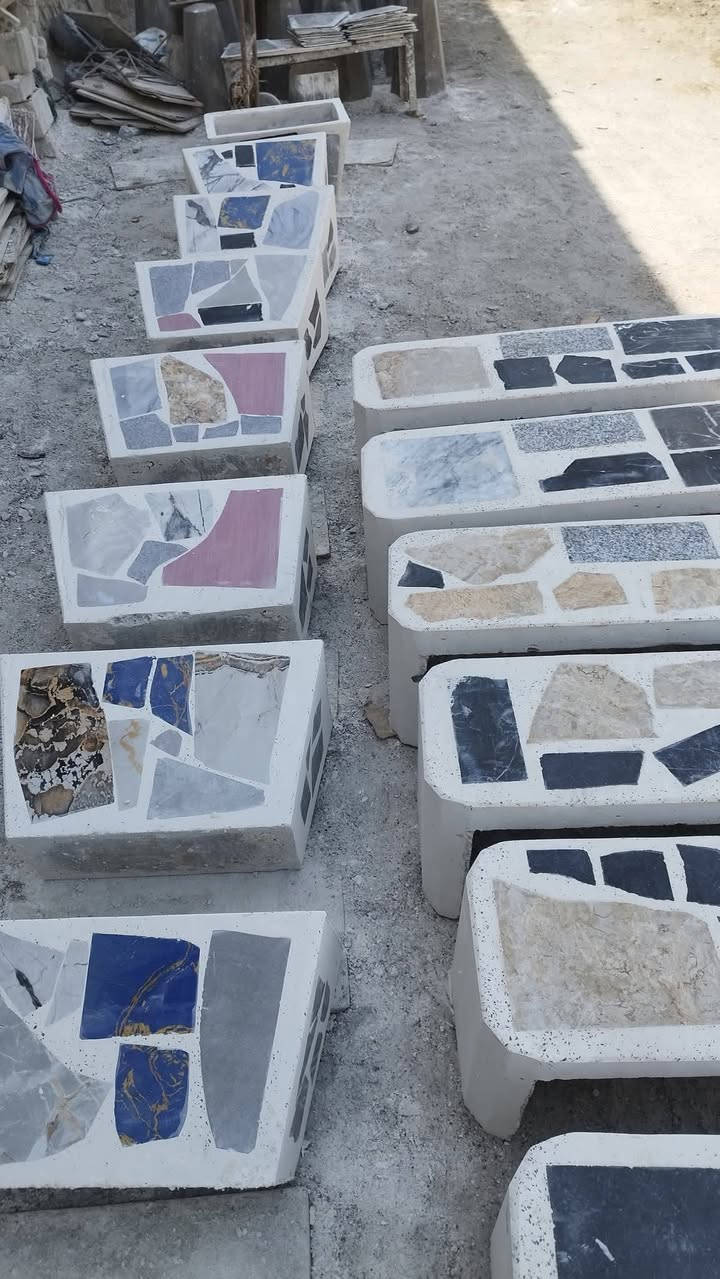 كاشي موزاييك قياس 40*40 وكاشي مرمر بسعار مناسبة ***********

