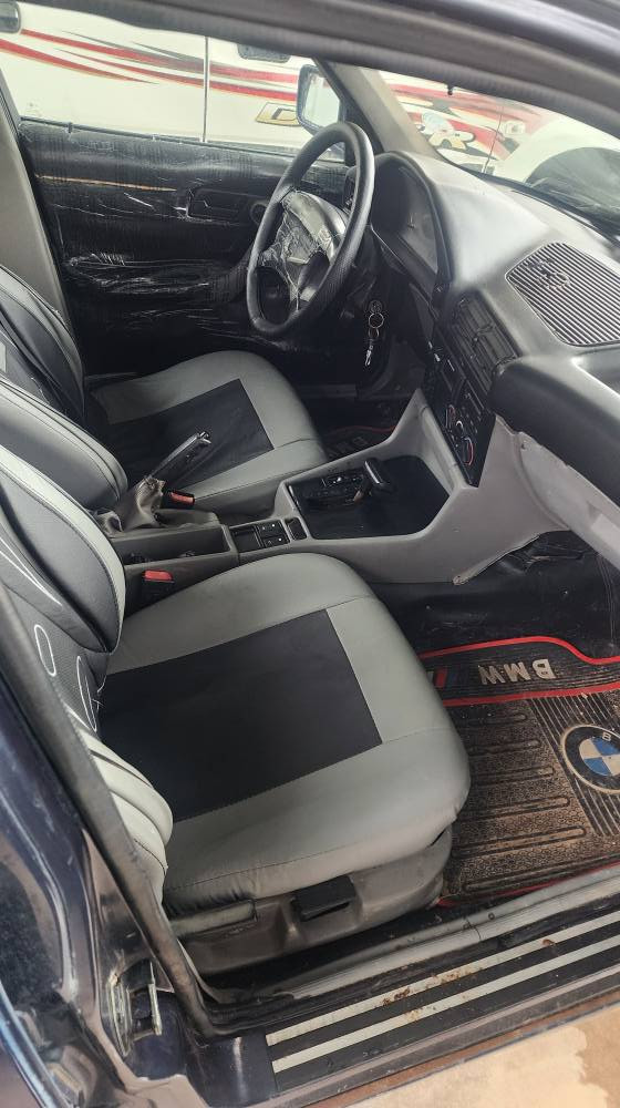 تۆماتیک520 تحویل وکالە شەرت
سحر36مجال شوین روڤیە*********** اكر, نينوى
