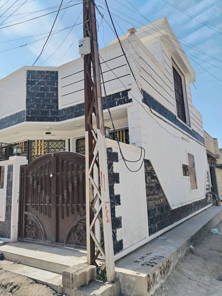 مشتمل للإيجار في منطقة الظباط قرب شارع أبو فاطمة المضمد بالقرب من الفرن
واتساب ***********
