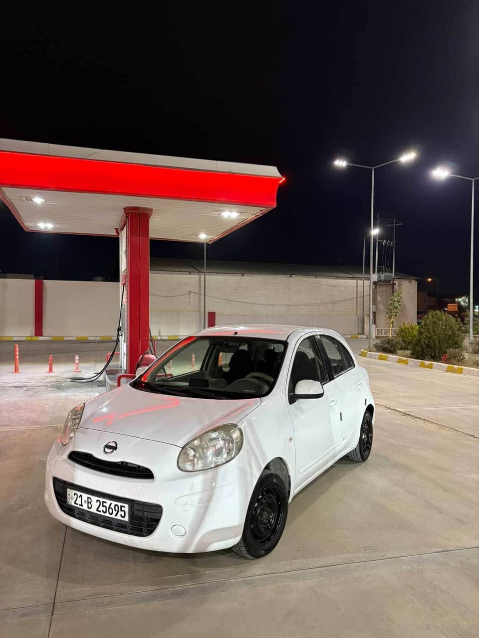 نيسان ميكرا 
موديل 2015
خليجي  بدون صبغ كلين
بس بي تعديل بارد بسيط
ماشية 101الف كم
سعر 110 وبيها مجال للطيبين

*********** كركوك, العراق
