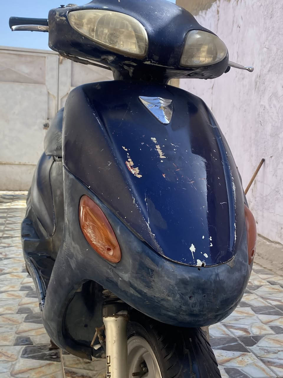 دراجه سيام ياباني كلها شغاله
ديوانيه جمهوري 
***********
