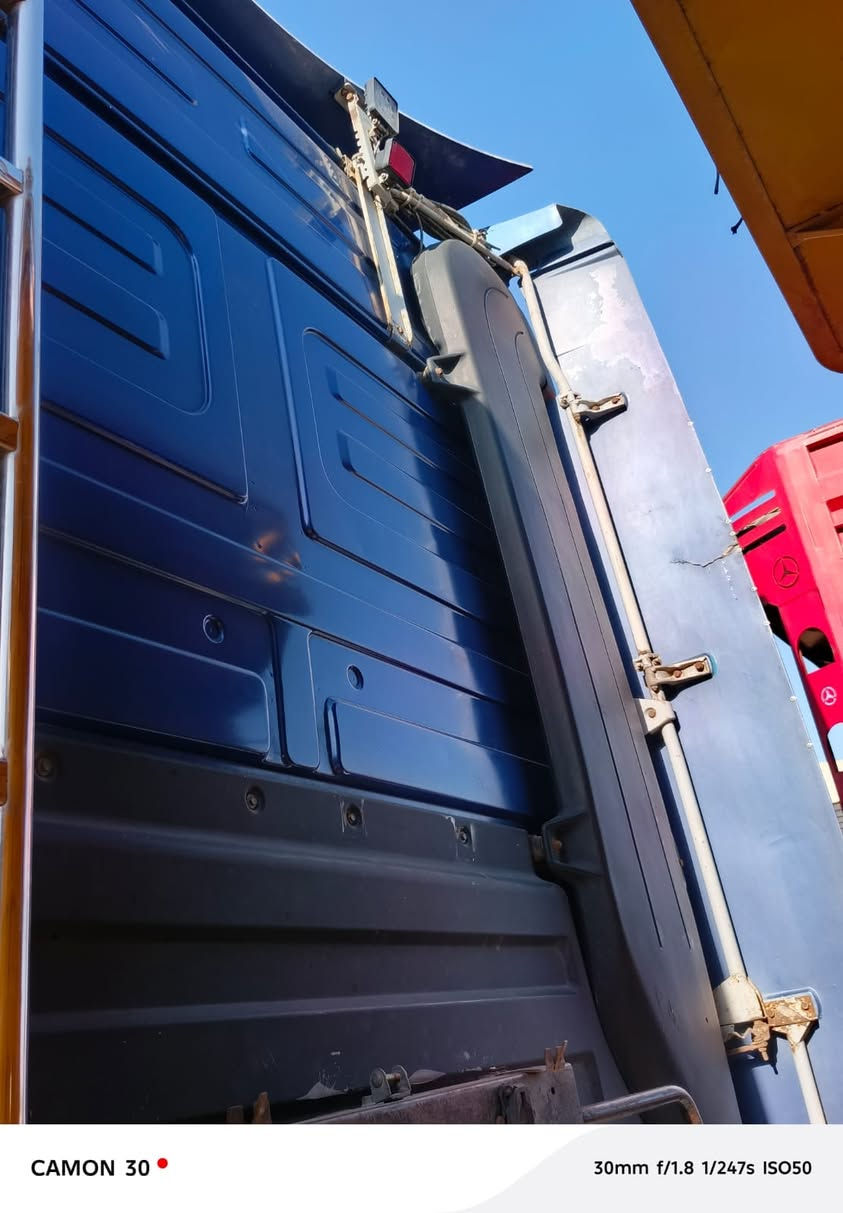 السلام عليكم للبيع اكتروس موديل 2001 كفالة عامة تحويل مباشر سنوية جديدة تخم تاير مربوطة فلات  المكان بغداد بسمايا للاستفسار ‏‪***********‬‏
