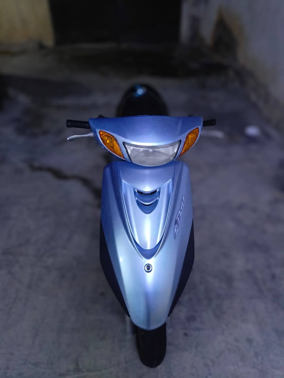 سلام عليكم شباب دراجه بريز دراجه رمبه قبل شهر من نزلته دراجه خير من الله مكفوله من البجم للبجم دراجه خير من الله دراجه دراجه. عوزه تنضيف كابريتر لين بسلف تخرر وبلهنر نكره دراجه حلوه ومرتبه الشراي يتصل على رقم ***********
