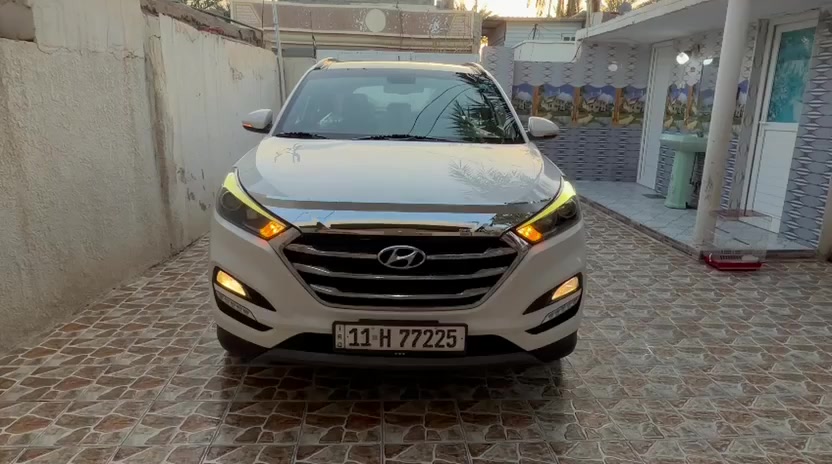 السلام عليكم لل بيع توسان موديل 2018 خليجي مكفوله كفاله عامه فقط ربع البنيد صبغ اثر شخوط وعندي صورته قبل الصبغ رقم بغداد دولي بسمي محرك 2000 دوش فول موصفات عده البصمه بانوراما تبريد قطعتين تبريد ثلج كهربائيات كلها شغاله تخم تاير جديد صدر امامي خلفي جديد دوشمه ارضيه وكشنات جديده كاعيات جدد سيارا جديده بمعنى الكلمة سع ر 165 وبيها مجال العنوان ديالئ رقم الهاتف ***********
