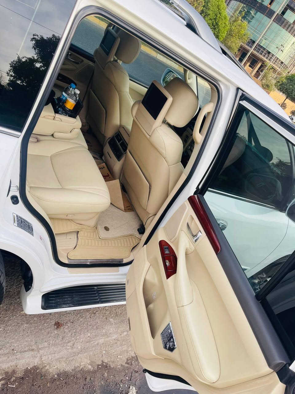 لكزز LX570 2014— اللون أبيض
ماشة 152 ألف فقط
السيارة نظيفة ، بدون صبغ ، ولا حادث، على وضع الشركة 100%
فحص شرط قدّامك، استخدام نظيف ومحافظ عليها بكل تفاصيلها.
داخلية نظيفةلوك ، وما تحتاج ولا مصرف.

🛑 السعر سوي تعليق يصل مباشرة 🤖 

تحويل ثاني يوم 

رقم صاحب السيارة 
 *********** واتس اب
