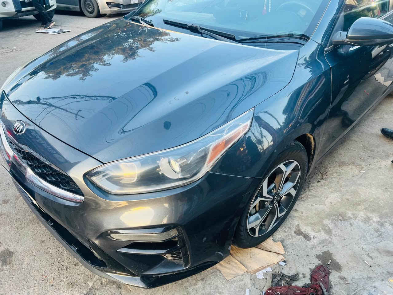 السلام عليكم 
مكلف ب النشر 
فورتي 2019 
وارد امريكي 
محرك 2000دوش 
بيها صبغ 5قطع 
السعر 119 و بيها مجال 
للاستفسار ‭0771 480 4022‬
بغداد الكرخ بغداد, العراق
