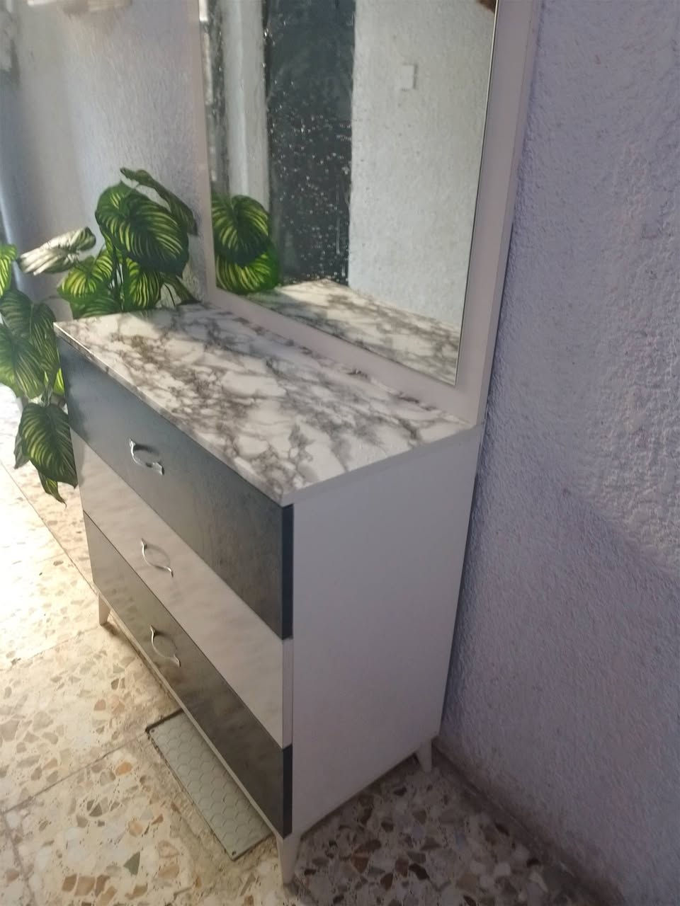 اغراض للبيع المكان خ تقاطع الكهرباء اسال وجوابك


**إذا كنت صاحب هذا الإعلان وتريد حذفه لأي سبب، رجاءا أرسل رسالة إلى الدعم الفني**