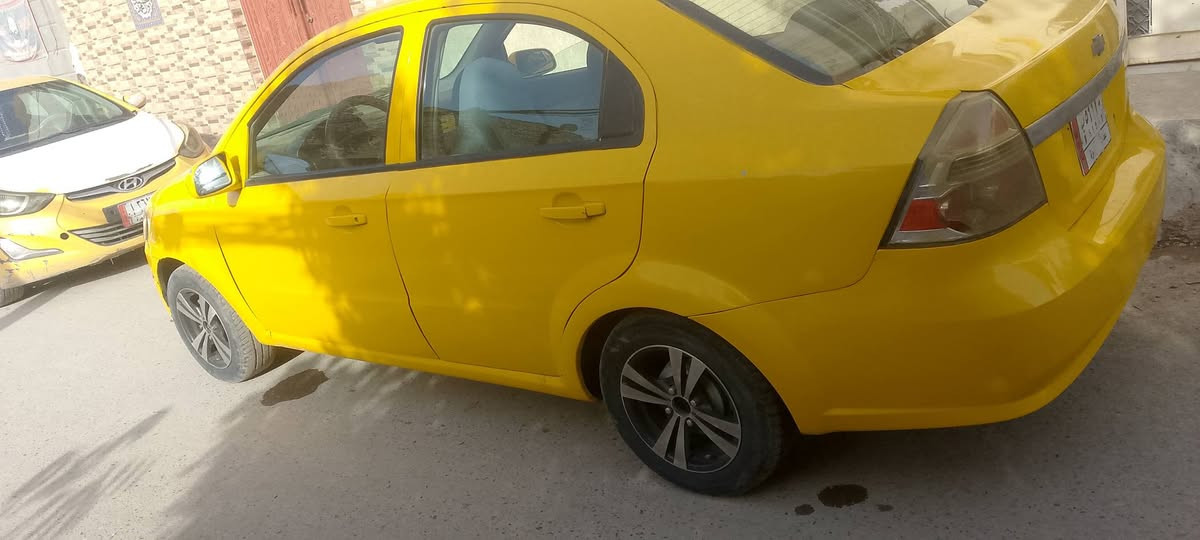 افيو البيع موديل 11 خليجي مكنه مفتوح اوتماتيك فول قطعتين داخل ***********
