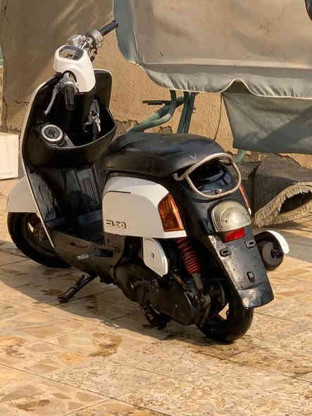 بوليسي مكفوله بعتهي حاويه القرنه هور سعد سعر 1000
***********
