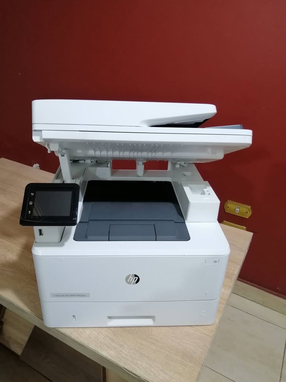 🔥 وفر وقتك وزوّد إنتاجيتك مع طابعة HP M426m 🔥
لو شغلك محتاج سرعة واعتمادية… يبقى دي اختيارك الصح 👌
✅ طباعة + تصوير + سكانر في جهاز واحد
⚡ سرعة طباعة تصل لـ 40 ورقة/الدقيقة
📄 طباعة أوتوماتيك دوبلكس (وش وضهر)
🖥️ شاشة Touch سهلة وسريعة الاستخدام
📥 درج ورق كبير يتحمل ضغط الشغل
💼 مثالية للمكاتب والشركات اللي شغلها كتير
💰 توفير في التكلفة مع تونر أسود اقتصادي
📞 اطلبها دلوقتي واستلم فورًا
🚚 شحن سريع + متابعة ما بعد البيع
✨ خليك دايمًا سابق بخطوة في شغلك!


**إذا كنت صاحب هذا الإعلان وتريد حذفه لأي سبب، رجاءا أرسل رسالة إلى الدعم الفني**