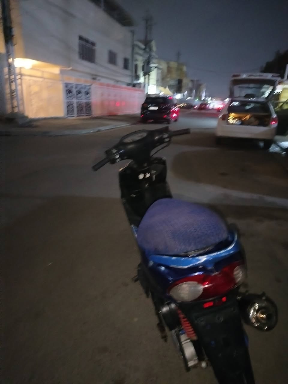 دراجه ماكس قچمه
للبيع دراجه نضيفه ومرتبة مناقصهة اي شي هندر سلف باتري كلجات جدد هندر جديد باتري جديد سلف 55 رياضي صالنصه ار زت موديل 19 الحديث  
دراجه سلف بكل وقت مال جناي الكفرات موشم  
عنواني بغداد حي العامل
السعر 275 وبيهة مجال بسيط مستعجل ع بيعتهة 
الرقم *********** 
اتصل وتدلل 
تحياتي لجميع 🫴🏻🩶
