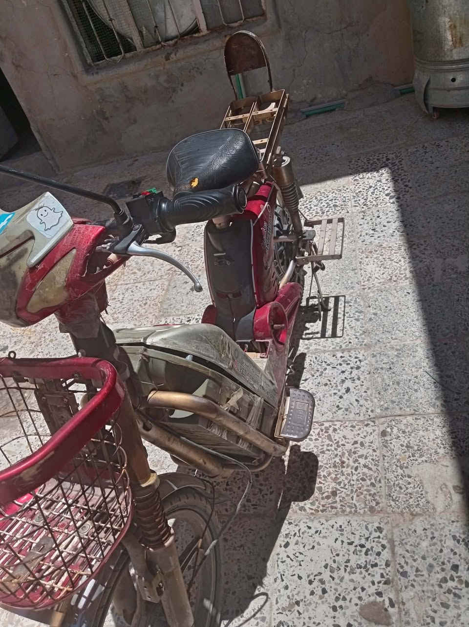 ماطور لبيع شغال بي بطاريا واكفه سعره90وبي مجال ***********
