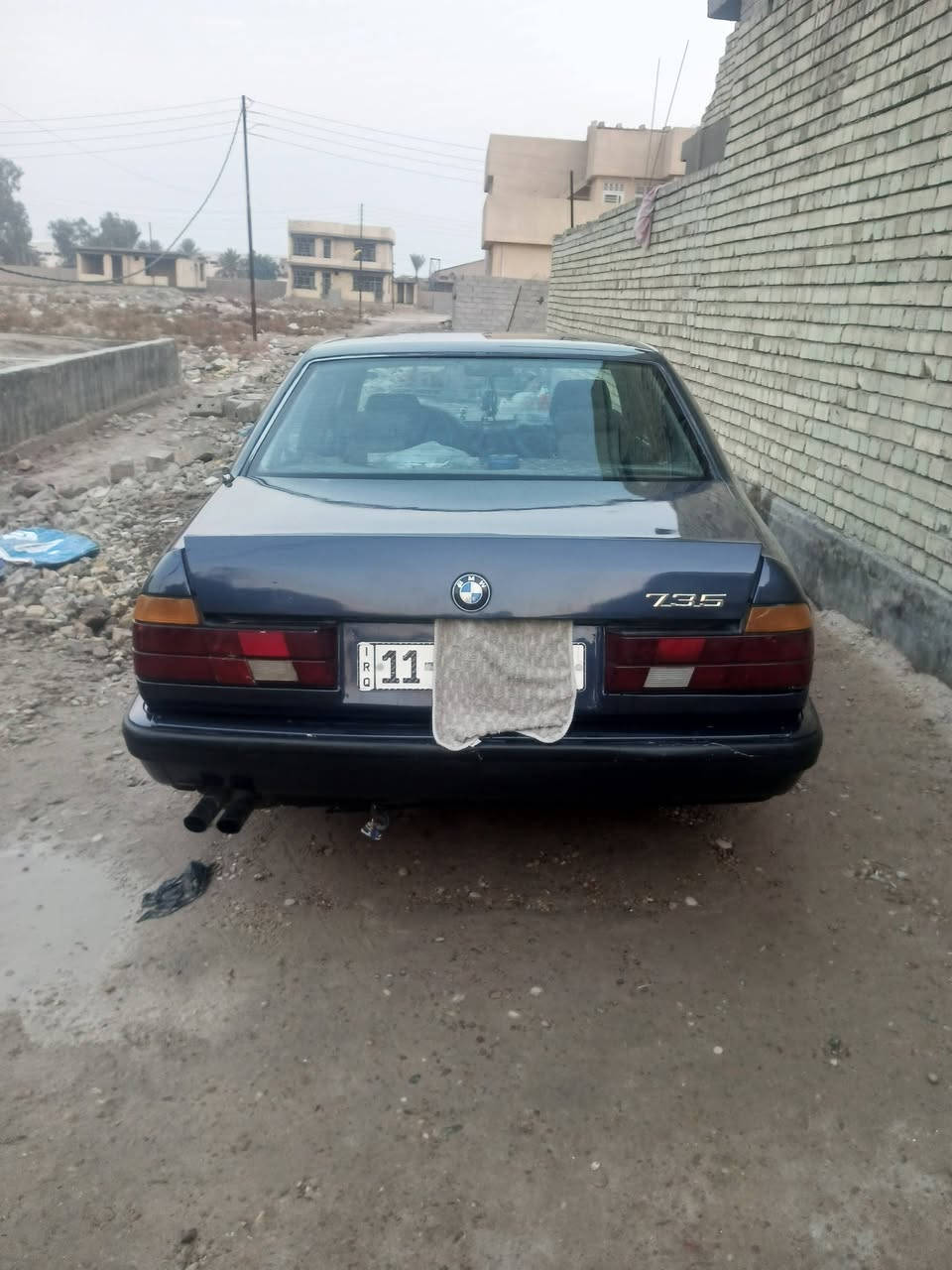 مرخصت الادمن بي ام دبليو موديل ٩١ مابيها ولا طخه مصبوغه عام لجماليه لحد يكسر بسعرها  رجأن  ممتواجد ع الفيس  اي استفسار اتصل واني خادم سعرها ٥٥ وبيها مجال ***********
