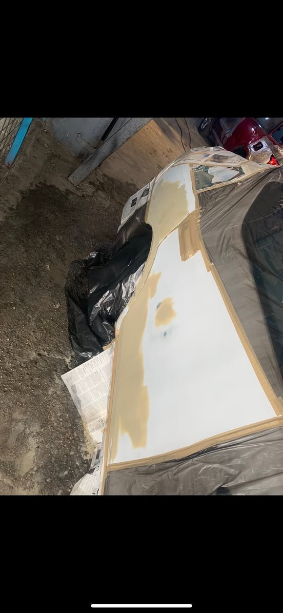 السلام عليكم 
نيسان سني هندي للبيع
مديل ٢٠٢٠
سنويه جديده
رقم جديد
تخم تاير جديد
صدر امامي خلفي جديد 
مكينه بلاديه
كير بلادي 
تبريد بلادي
بيها جاملغ وباب خلفيات عكس السايق صبغ
وشبر بقبق الصندوك بارد ولجاملغ المامي بارد
مكاني السيديه 
سعرها ٩٥وبيها مجال 
***********
وصور الباب ولجاملغ موجودات بلمنشور
ماشيه ١٨٥
