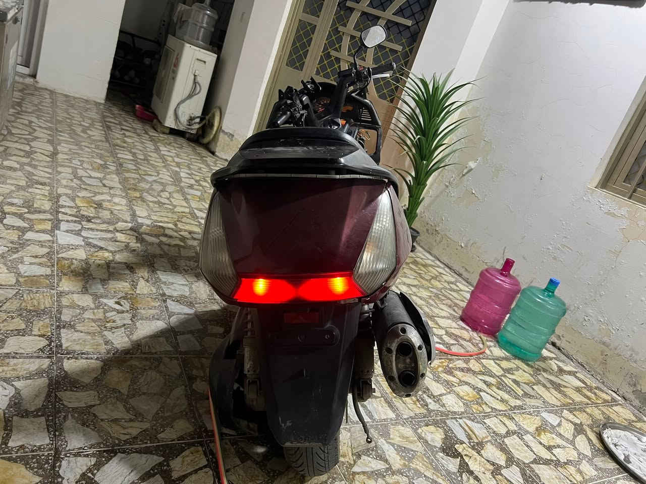 سلام عليكم سلفر 600 محرك برغي ما مفتوح. بي دراجه شلعه ومعدل شرط 180 يرادلها ترتيب  كفرات وراديتر السعر مليون قفل من الأخير   
اللبجم ول جامه موجودات 
الرقم. ***********  مكاني بغداد الشعب او مدينه الصدر
