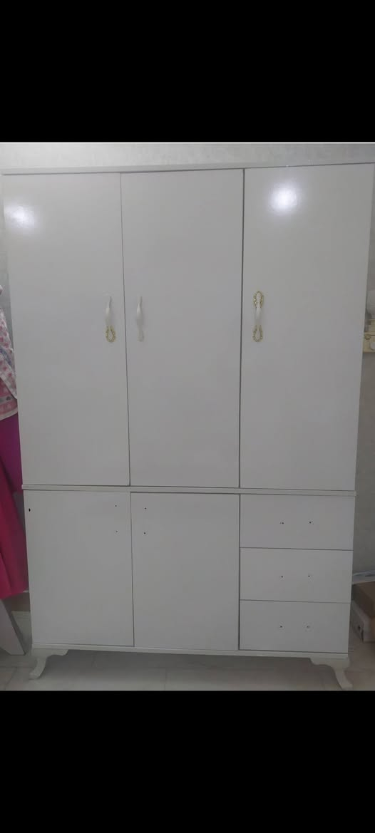 السلام عليكم كنتور ٣بيبان للبيع جديد استعمال قليل بنفس اللي بالصورة بسعر ١٢٥


**إذا كنت صاحب هذا الإعلان وتريد حذفه لأي سبب، رجاءا أرسل رسالة إلى الدعم الفني**