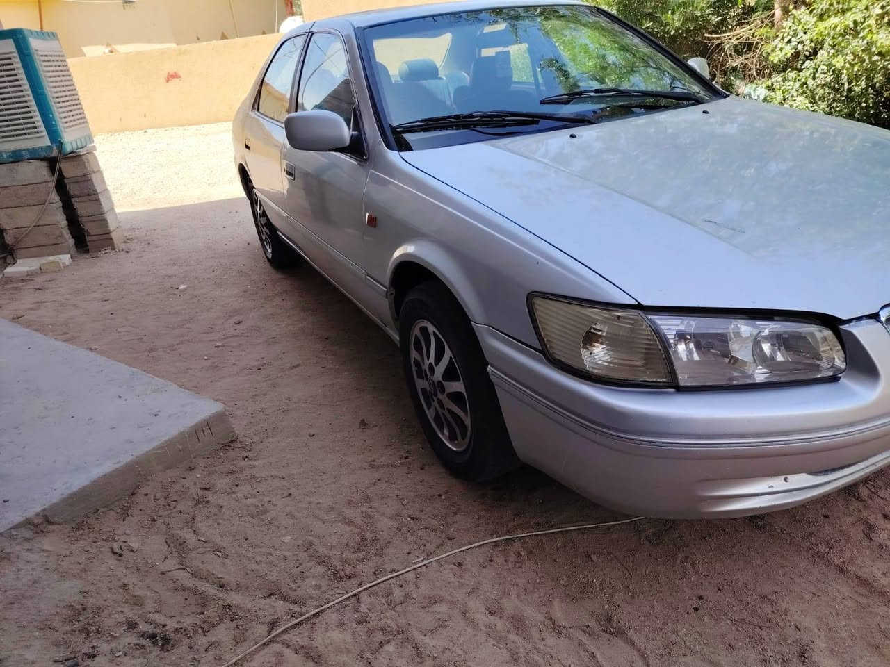 السلام عليكم. كامري موديل 2001 خليجي . بيه جاملغ امامي بدون داواخل

محرك. كير. شاصي. لغد كفاله

سياره مصبوغه حزام الجماليه

فول مواصفات. محرك 6 سلندر. فتحه سقف شاشه

سياره تخم تاير جديد. منضومه بانزين كله جديده 

سياره مناقصه فقط التبريد عوزه بس غاز

الشراي يتصل وبي خير ويدلل

مكلف بل نشر

مكان السياره الأنبار فلوجه الفلاحات ***********
