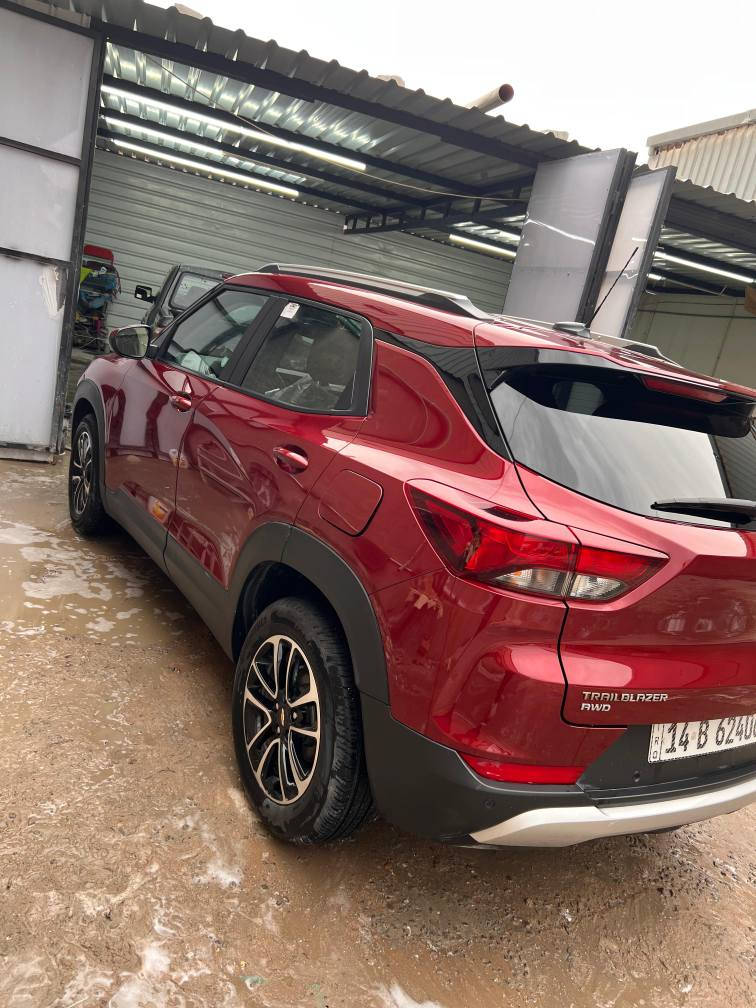 السلام عليكم شوفرليت ترل بلايزر 
الضرر بنيد وعرضانيه وجاملقات اماميه بارد
 وبيهة بارد بل باب صفحه السايق وكارت رش اربع اصابع جاملق خلفي صفحه السايق 
السعر 145 ورقه بيهه مجال قليل للطيبين البصرة, العراق


**إذا كنت صاحب هذا الإعلان وتريد حذفه لأي سبب، رجاءا أرسل رسالة إلى الدعم الفني**