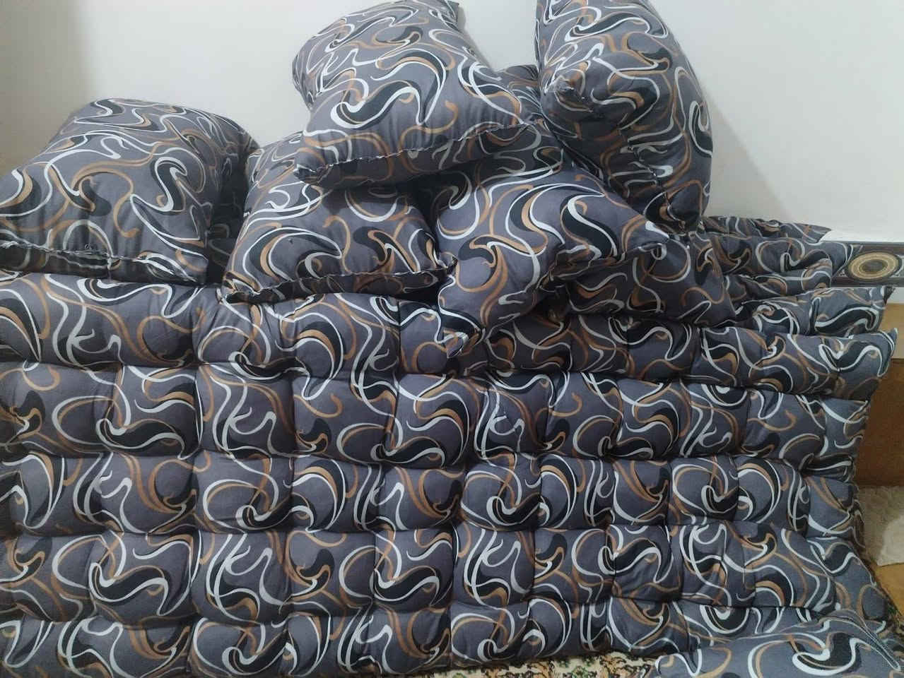 الجودلايات. 3كيلو اب 11الف  
مخاد. الزوج اب 5الف
منادر.  الزوج ب3الف 

      اللحجز مراسله واتساب
         ***********

          #التوصيل_مجاني
