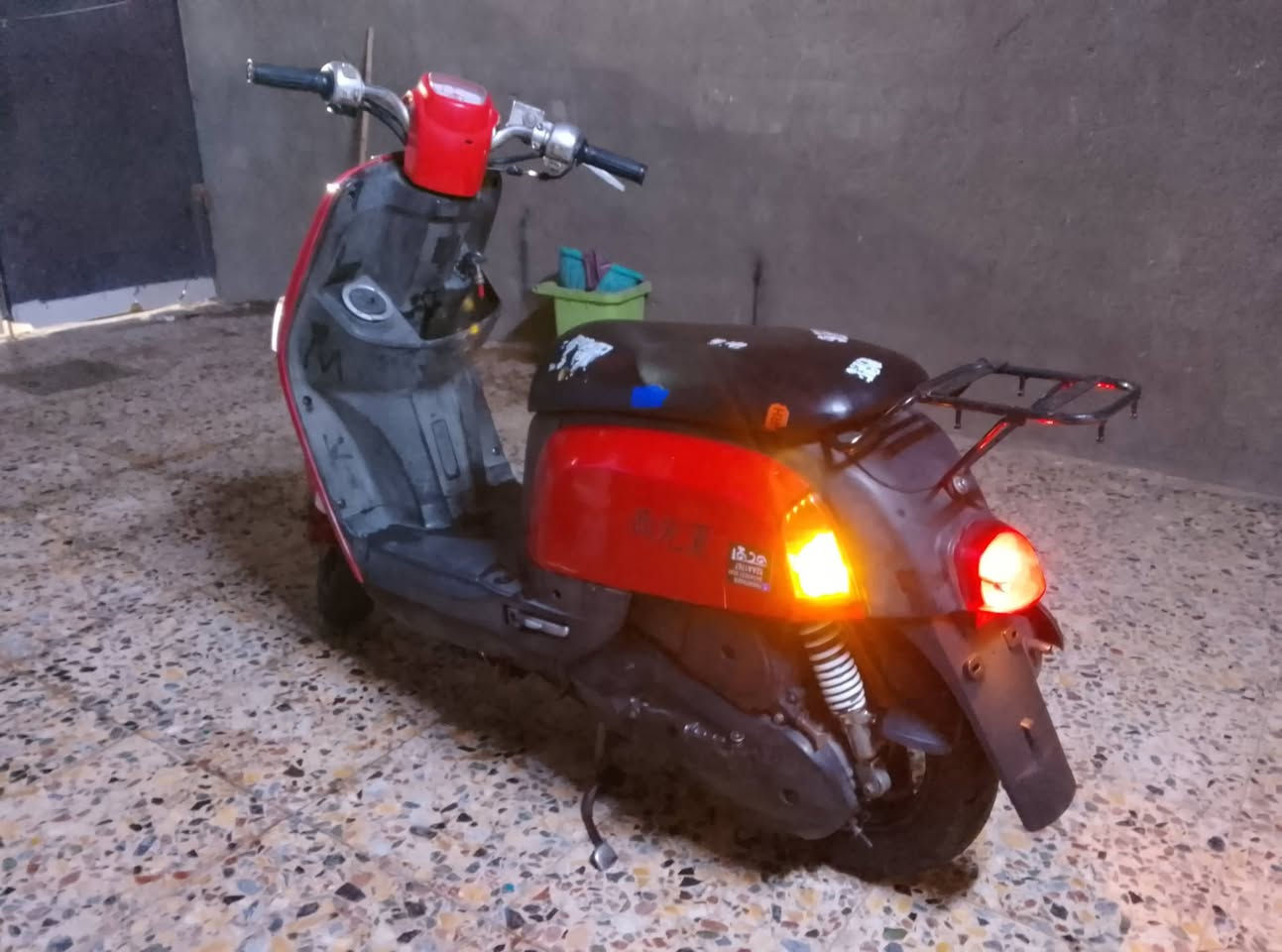 ماكس بوليسي سعر ٤٠٠وبيه مجال ***********
