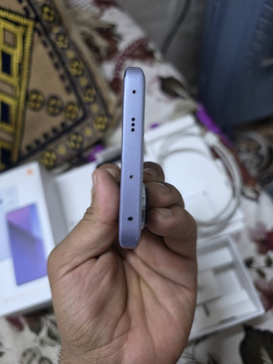 سلام عليكم جهاز ريدمي نوت 13برو بلص 5gنسخة 256gالجهاز ما مفتوح ابدا ولا داخل صيانة نهائيا ملحقات كاملة مثل ما واضح بالصور  السعر المطلوب 315الف العنوان النجف الاشرف لا يوجد توصيل سبب البيع اشتريت s26الترا


**إذا كنت صاحب هذا الإعلان وتريد حذفه لأي سبب، رجاءا أرسل رسالة إلى الدعم الفني**