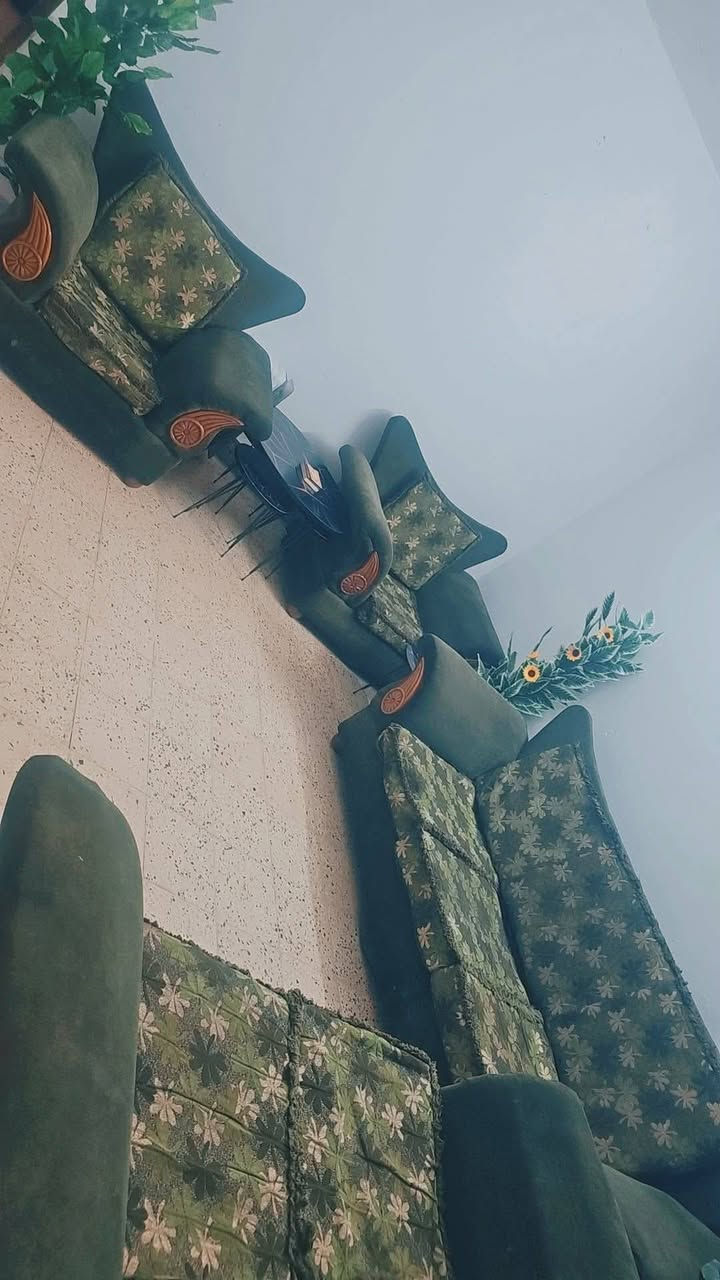عندي مرجوحه للبيع وديوان وتخم قنفات اسعار جدا مناسبه
التخم ١٠٠والديوان ١٠٠
والمرجوحه ١٣٠


**إذا كنت صاحب هذا الإعلان وتريد حذفه لأي سبب، رجاءا أرسل رسالة إلى الدعم الفني**