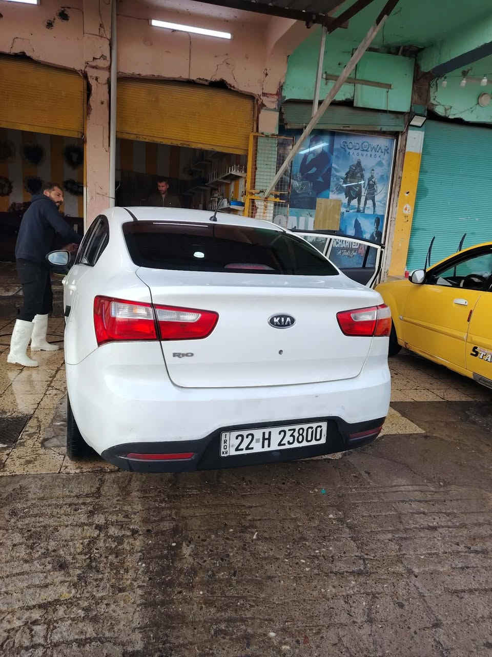 سياره للبيع نقد او قسط 

كيه ريو منغولي 

موديل ٢٠١٢

محرك شرط حجم ١٦ 

شرط محرك وكير 

ول كير عادي ٦ كير 

شرط لا ضرر ولا صبغ 

مكان السياره موصل 

شرط التحولي او الوكاله

للتواصل الاتصال علا رقم التالي 
***********
