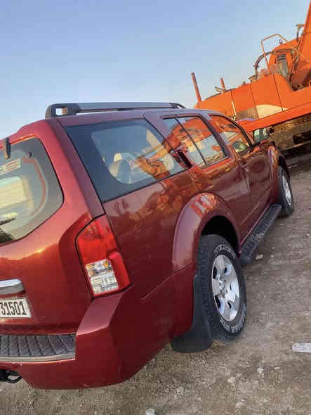 سلام عليكم
***********
باتفدر للبيع موديل ٢٠٠٨ بسمي رقم بغداد دولي ٧راكب محرك ٤٠٠٠  مكينه كير كفاله تبريد ثلج صدر امامي خلفي نضيف تحكمات سترين جهتين كشنات جلد وكراسي كهرباء صندوك شفط تخم تاير نضيف كهربائيات لاجطل ولا تلزيك عل بلاد ربع جاملغ امامي فقط صبغ الباقي شرط الفحص وبالعافيه عل صاحب النصيب عنواني بغداد الكرخ بسعر ٩٥$
