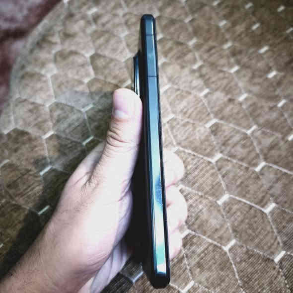 جهاز honor magic 7 pro للبيع ذاكرة 512 عشوائية 12 مع كامل الملحقات مكاني بغداد المشتل ب900 وبي مجال للشراي للاستفسار ادخل خاص او على الواتساب على الرقم ***********
