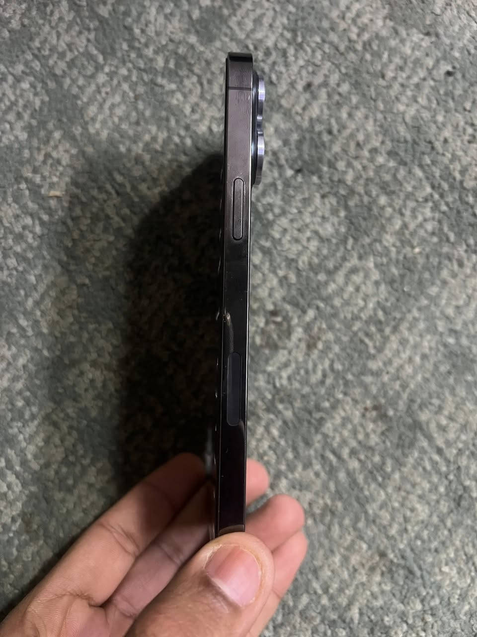 السلام عليكم 13 برو ماكس بطاريه 82 بلاديه ما امبدل بي اي قطعه تجي واشوف بعينك مال بيت نضيف الجهاز كله شغال وين ما يعجبك فحصه وكامل ملحقاته كفر وشاحنه والكارتونه مالته مكاني البصره كرمه علي سعره 725 وبي مجال قليل رقم الهاتف *********** واستاب فقط
