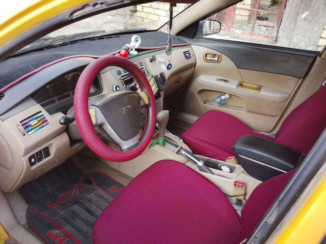 السلام عليكم شيري A5موديل 2012 مكينة وگير كامري ابو الجف تبريد شغال تخم تاير نظيف باتري جديد السيارة نظيفة وجاهزة سنوية ساقطة ومطلوبة هيئة وغرامات مكانه بغداد السعر النهائي 17ورقة،هزة جديد ماشي بنص المعاملة مال التحويل وراعيهة يريد تحويل الشراي يتصل ع الرقم ***********
