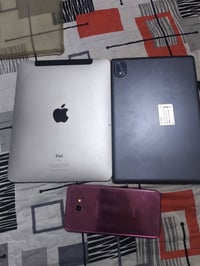 ايباد ٦٤ عالشحن • ايباد ١٢٨ لمس معطل • جي ٤ برايم مكسور