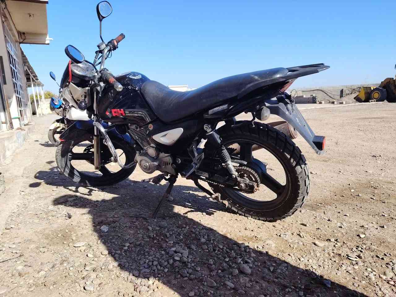 لبيع AH مديل ١٩ السعر 825 وبي مجال اتصل وتدلل ***********المكان  صلاح الدين الدجيل
