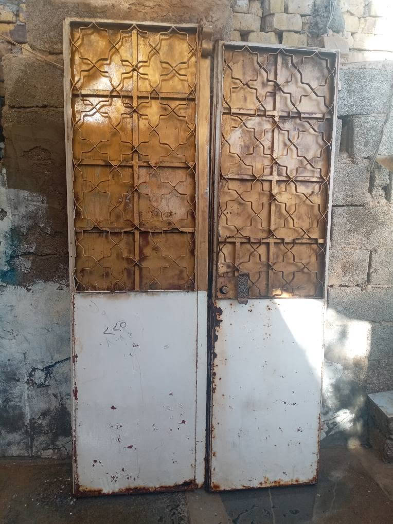 باب طلاكتين نضيف حديد ثقيل نقص جرجوبه كيلون جديد دهل اوران, واسط


**إذا كنت صاحب هذا الإعلان وتريد حذفه لأي سبب، رجاءا أرسل رسالة إلى الدعم الفني**