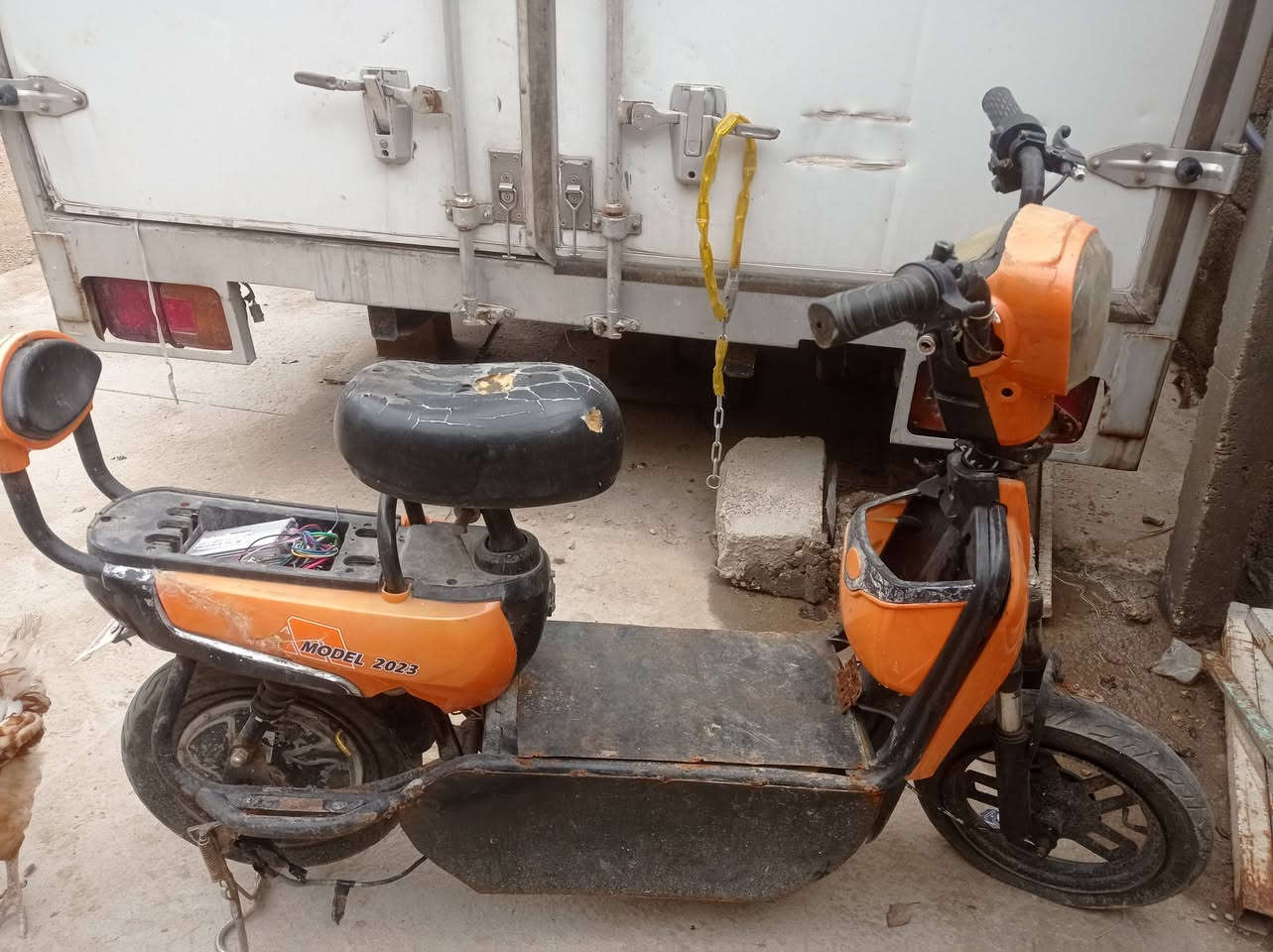 سلام عليكم
باسكل شحن لبيع
عاطل العقل
و البطاريات تعبانات
ابيعلك كوم حديد
السعر30وبي مجال
المكان كربلاء قرب الا عون
الرقم***********
