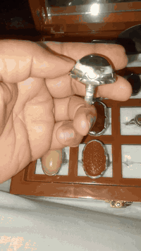 للبيع مكاني مدينه الصدر ***********
