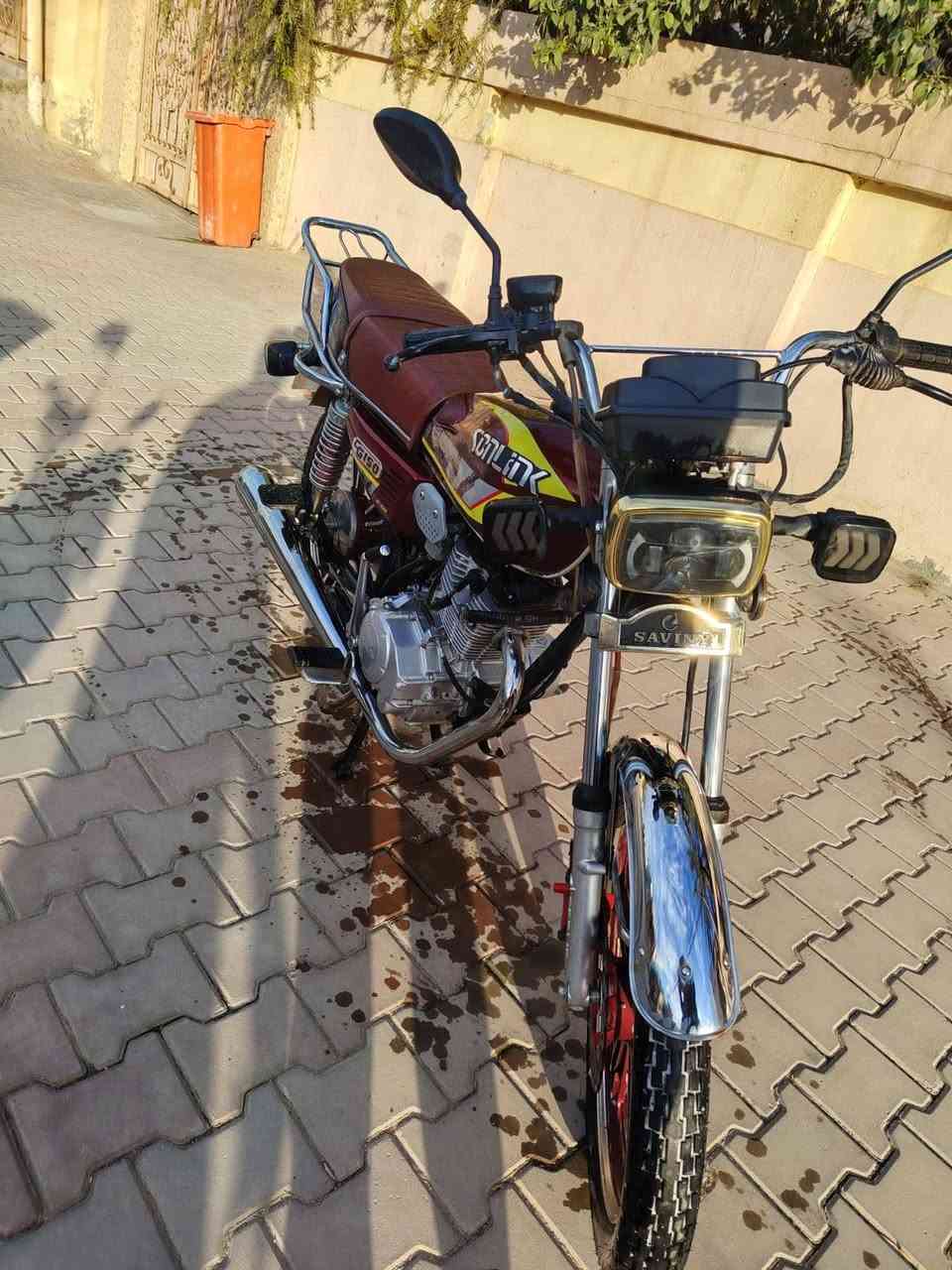 السلام عليكم دراجه إيراني اخت الجديده موديل ٢٤ السعر ٦٥٠ وبي مجال شويه ***********
