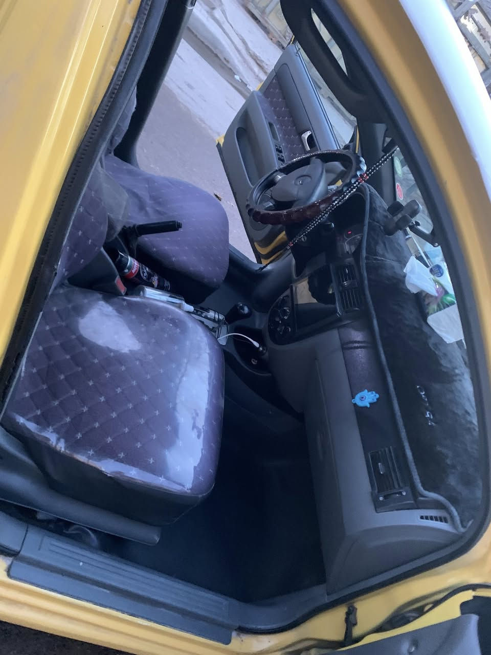 السلام عليكم
السلام عليكم
ضربة خفيفة جدًا بالبراكيت مال دعامية
على أثرها صبغت الجاملغين الامامي

كفالة الشواصي
كفالة اللغود
كفالة الكير
كفالة المحرك
صدر جديد
تخم تاير جديد
دبلات خلفية وامامية جديد
دسكات وبنزات وفلنجات جدد
السيارة واحد على واحد من الأخير 
تنگر سويج وتطلع للبصرة يومية
سنويته 2027 بسمي مصفرة هيئة وغرامات

السعر اتصل على الرقم 
ابو علي ***********
