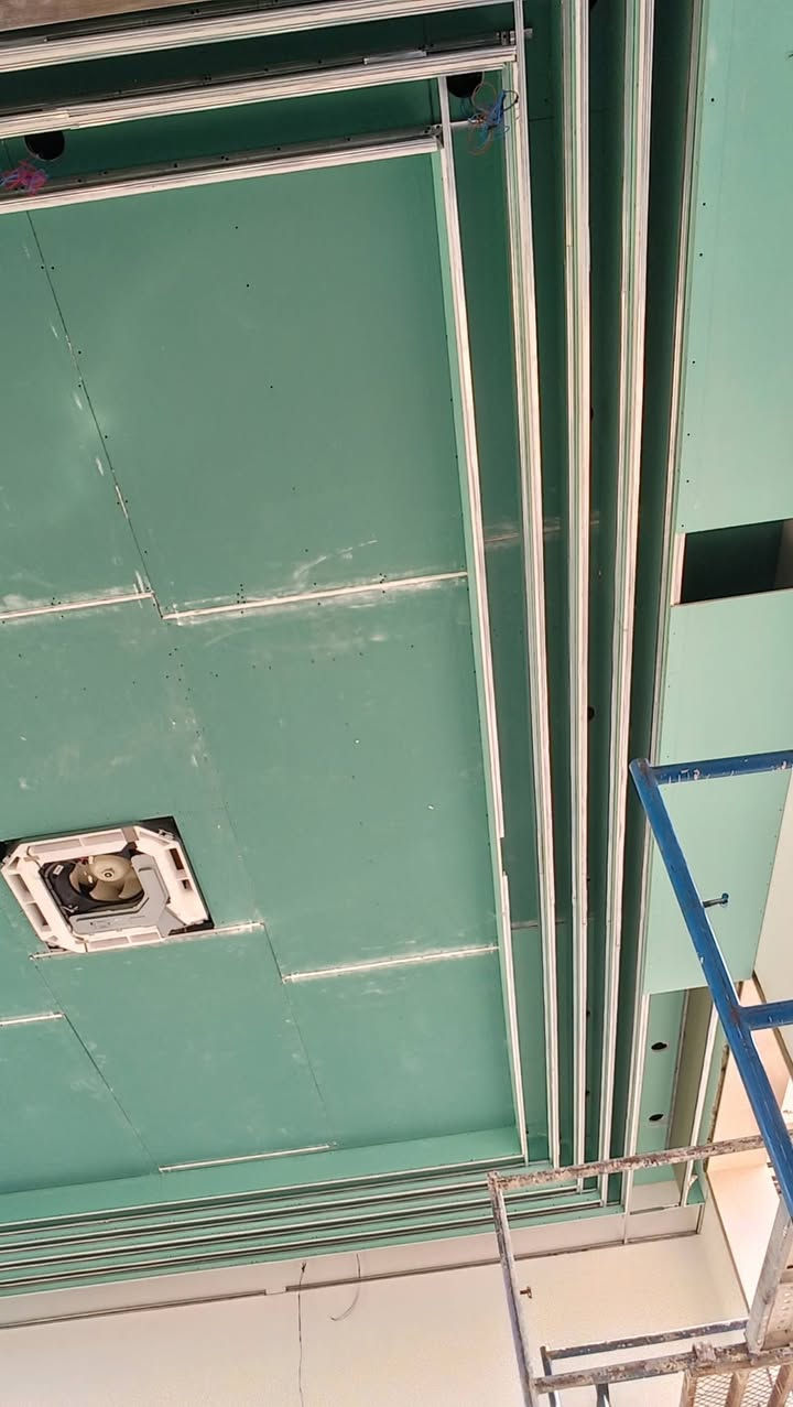 لمسة فن  /  كانت هنا  الابداع يعطي اللمسة الاخيرة 
 واتس اب *********** 
رضاكم غاييتنا
