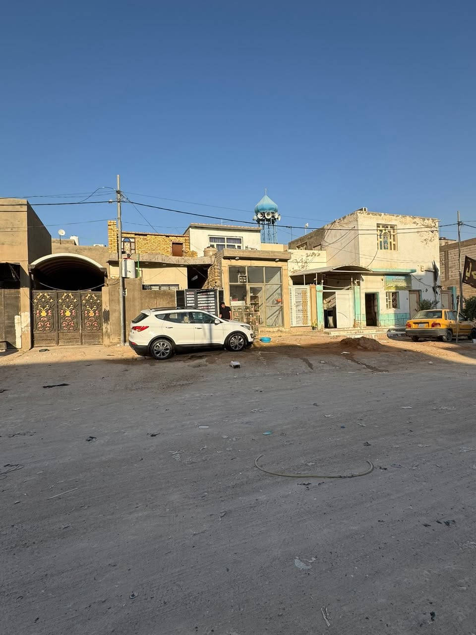 📣للبيع
عرصة تجارية في حي النداء ١٠٠ متر مربع 10*10

📍موقعها:
شارع عشرين مقابيل جامع امناء الرحمن

رقم العرصة:58619

العرصة تجارية تصلح للمحلات وتصلح كبناية تجارية

🛑السعر: ١١٥ مليون

للاستفسار :***********
