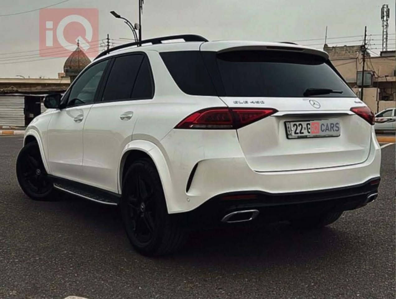 مرسيدس 450  GLE
2020 فول موصفات سبعة  راكب كراسي بطح 
1. فتحه سقف شاموي
2. داخل بني 
3. شاشه متصله 
4. بصمه ابواب و تشغيل بوب شفط  
5. كشنات كهرباء + تدفئة 
6. حساسات 360 درجه 
7. سماعات بويمستر
8. صندوق كهرباء 
9. لد داخلي متغير اللون 
10. رادارت امامي خلفي جوانب 
11. لايت متحرك مع الاستيران 
12. اتو هولد 
13. اتو بارك 
14. نظام سبورت / ايكو / نورمال 
15. شاشه لمس + ماوس 
16. ماشيه ١٦٠ الف 
17. مكفولة 
18- وارد فقط الدعامية الخلفية منزلها ومركبها نفسها 
19. رقم اربيل  تحويل مباشر
للاتصال ***********
