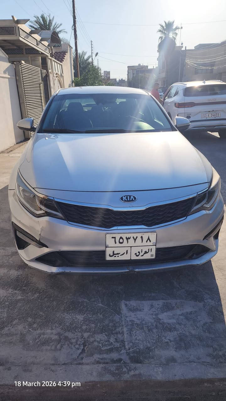 كيا اوبتما ٢٠١٩ ex
ماشيه ٨٣ الف ميل
محرك وكير مكفولات السياره مابيها حادث حادثها سرقة تايرات و بيها بارد السياره كامله مكمله مابيها بس حجر البيئة نقص السياره

 صور امريكه للي يريد يتفضل خاص وادزلهيا السياره

 مكانها بغداد حي الجامعه السياره متسجله باسم شركه

السعر ١٢٠


**إذا كنت صاحب هذا الإعلان وتريد حذفه لأي سبب، رجاءا أرسل رسالة إلى الدعم الفني**