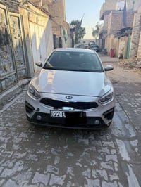 سياره فورتي 2020 مكينه دوش 2000 كير AT المرغوب ماشيه 87لون سلفري حادثه...