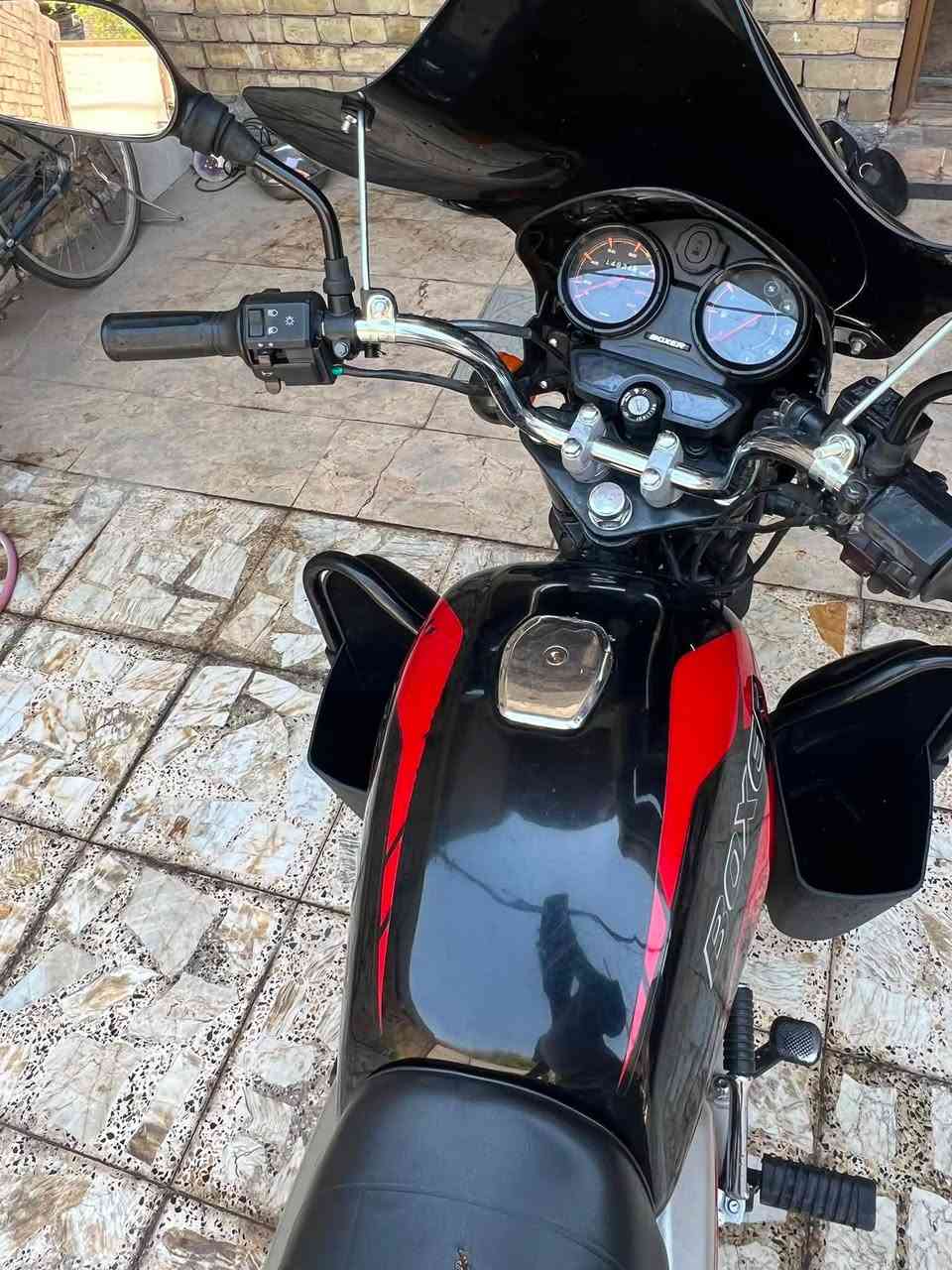 السلام عليكم بوكسر موديل ٢٣دخولية٢٤مكفولة كفالة عامة ترايك للشمال رقم انكليزي بغدا وسنوية بسمي تحويل ثاني يوم الدراجة نضيفة نضافتهة ٩٠/١٠٠تريد تجيب فيتر وياك تفحصهة الك يومين ضمان المكينة فحص السعر مليونين و٥٠٠وبيهة مجال الرقم ***********
