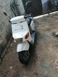 دراجه بيكم للبيع السعر 250 07711053241