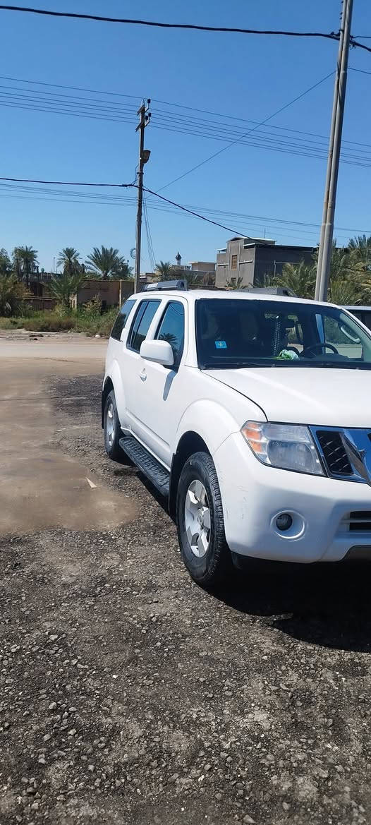 نيسان بافندر 2008رقم بغداد الجديد باسمي سبعة راكب 6 سلندر 
وارد امريكي مكفولة من الحادث والبارد والمعجون بس مكانين مرشوشة اذا بيهة بارد ترجع تبريد تدفئة حدادية تايرات كير مكينة دواخل خير من الله مكاني بصرة السعر 115 سيارة نظيفة


**إذا كنت صاحب هذا الإعلان وتريد حذفه لأي سبب، رجاءا أرسل رسالة إلى الدعم الفني**