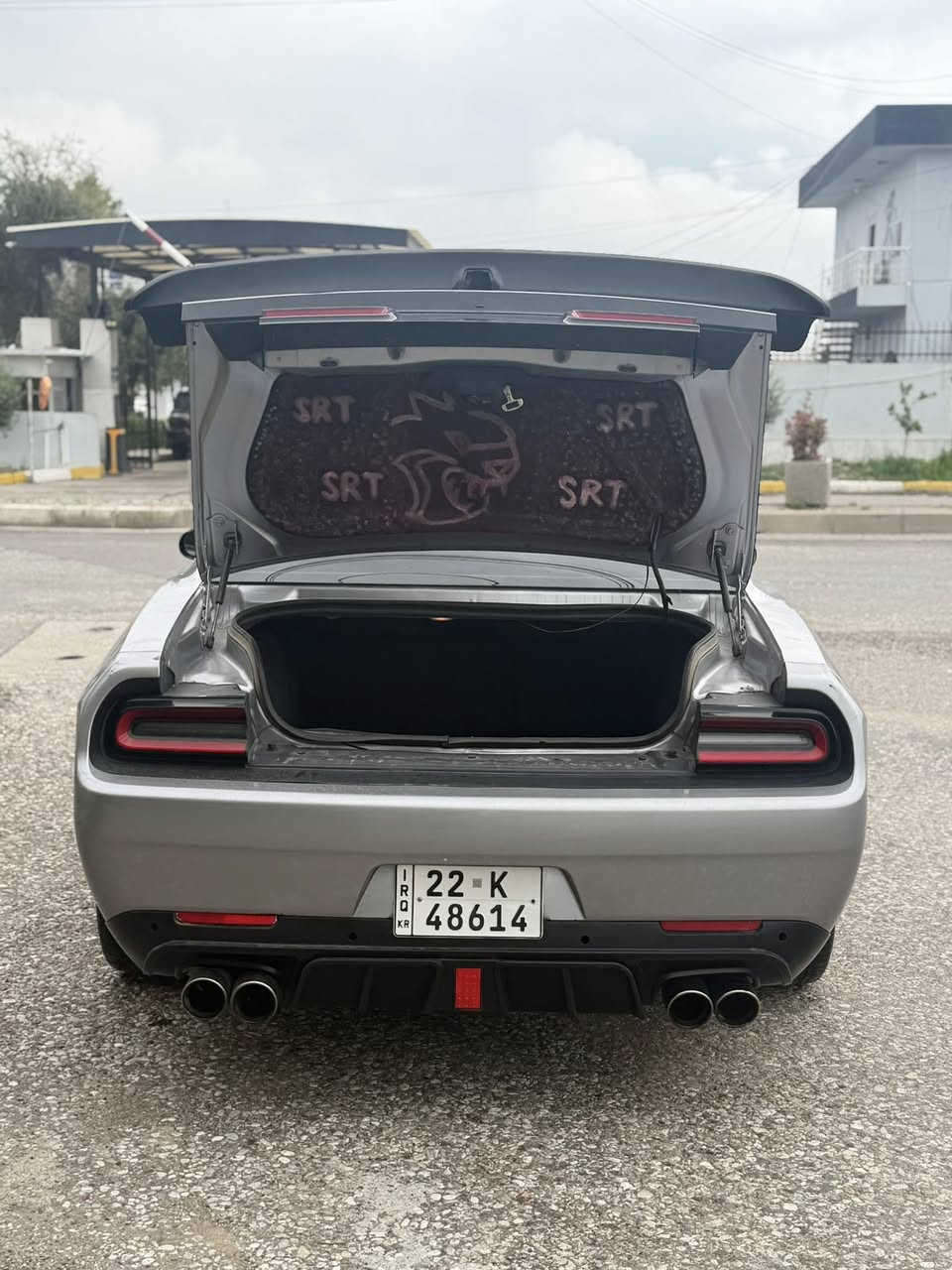 سلام عليكم اخوان عندي دؤج جالنجر للبيع و مراوس
مؤديل ٢٠١٦ فول مواصفات عدا الفتحه سحر جوه سوق 
داخل كلين بل عراق ١ جاملخ سبخ بدون دواخل بدون ارباگ 
سيارة جديد جديد مابي دينار مصروف 
گير محرك كهربائي كل بشرط محرك مامفتوح 
سيارة بسمي كلشي جديد
ب كل سوق ماكو هيجي سحر
سحر ١٤٥ بيها مجال قليل 💸
مكان 🚘 اربيل
*********** واتساب 📞
